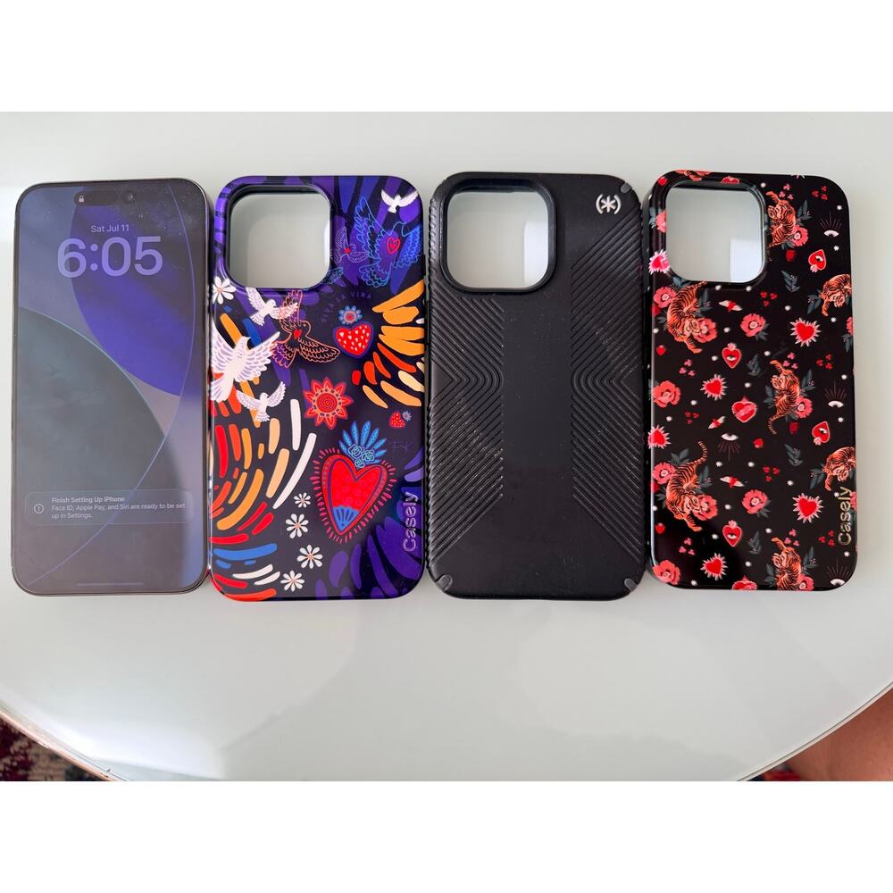 Apple iPhone 15 Pro Max 256GB – Natural Titanium – Unlocked – +3 Cases - Picture 4 of 5